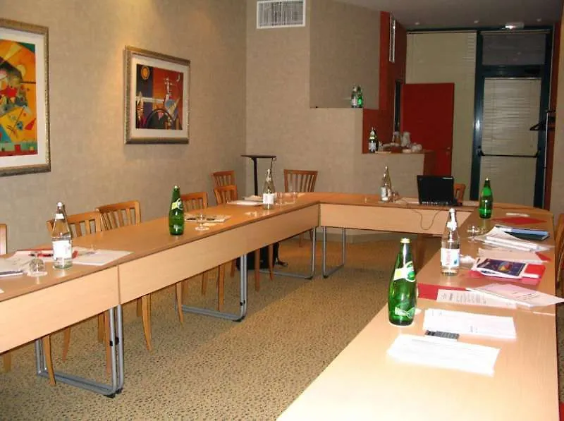 Mercure Opera Grands Boulevards Hotel 4*